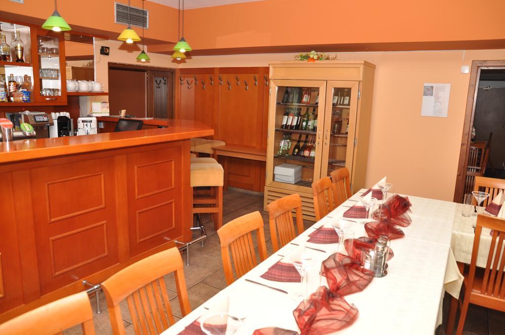 Pension & Restaurant Silma With Wellness Rychvald Dış mekan fotoğraf