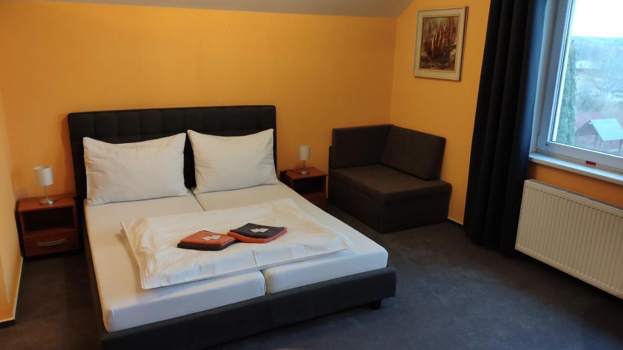Pension & Restaurant Silma With Wellness Rychvald Dış mekan fotoğraf